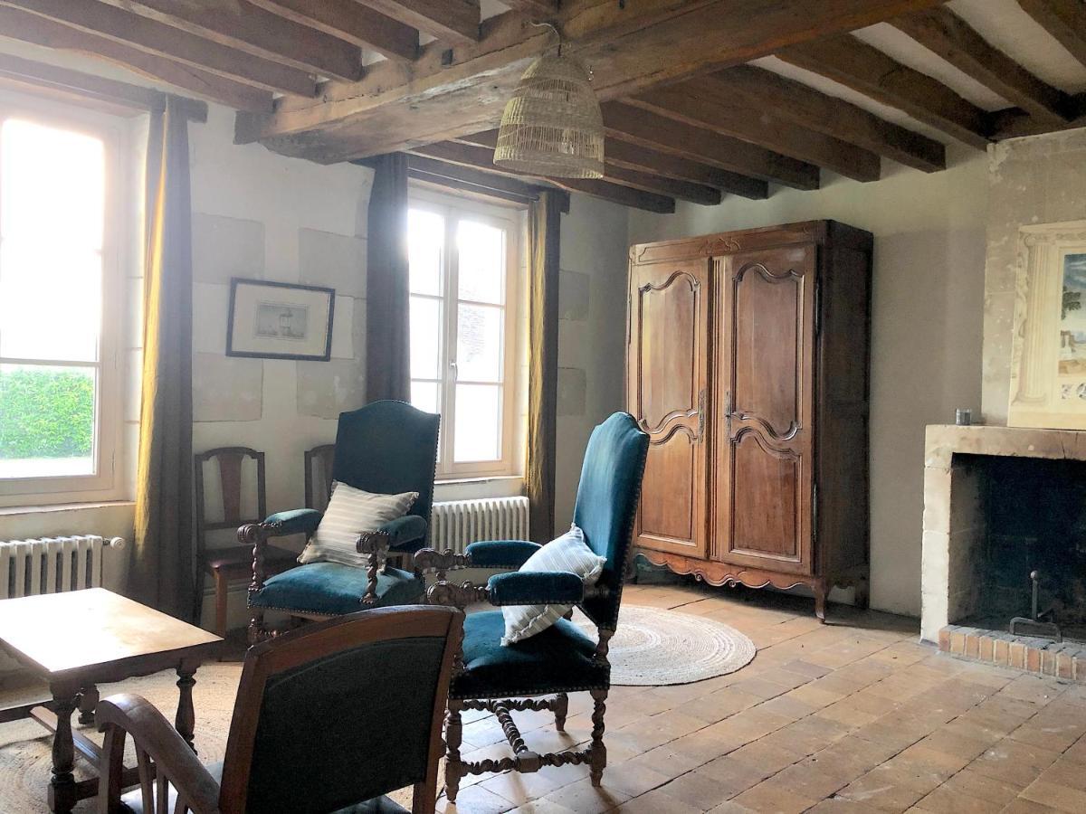 Le Charme De L'Ancien Au Calme Et A 8 Min De Chenonceaux Apartment La Croix-en-Touraine Exterior foto